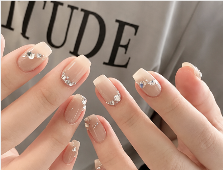 TUYẾT LUCKY NAIL 