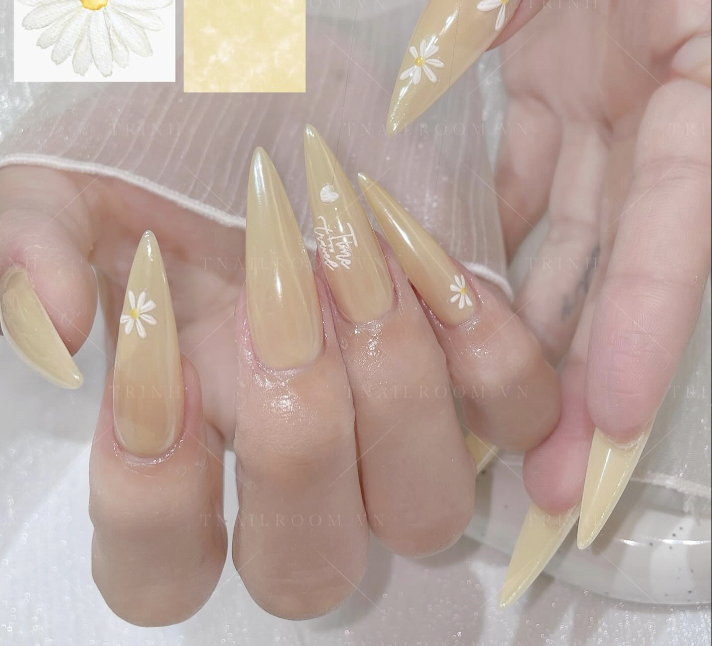 TUYẾT LUCKY NAIL 