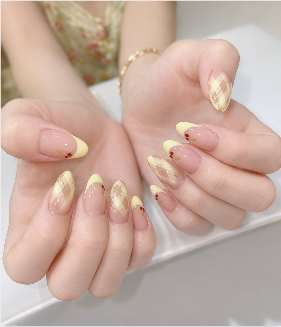TUYẾT LUCKY NAIL 